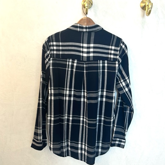Lucky Brand Cloud Plaid Flannel Shirt - Picture 7 of 13